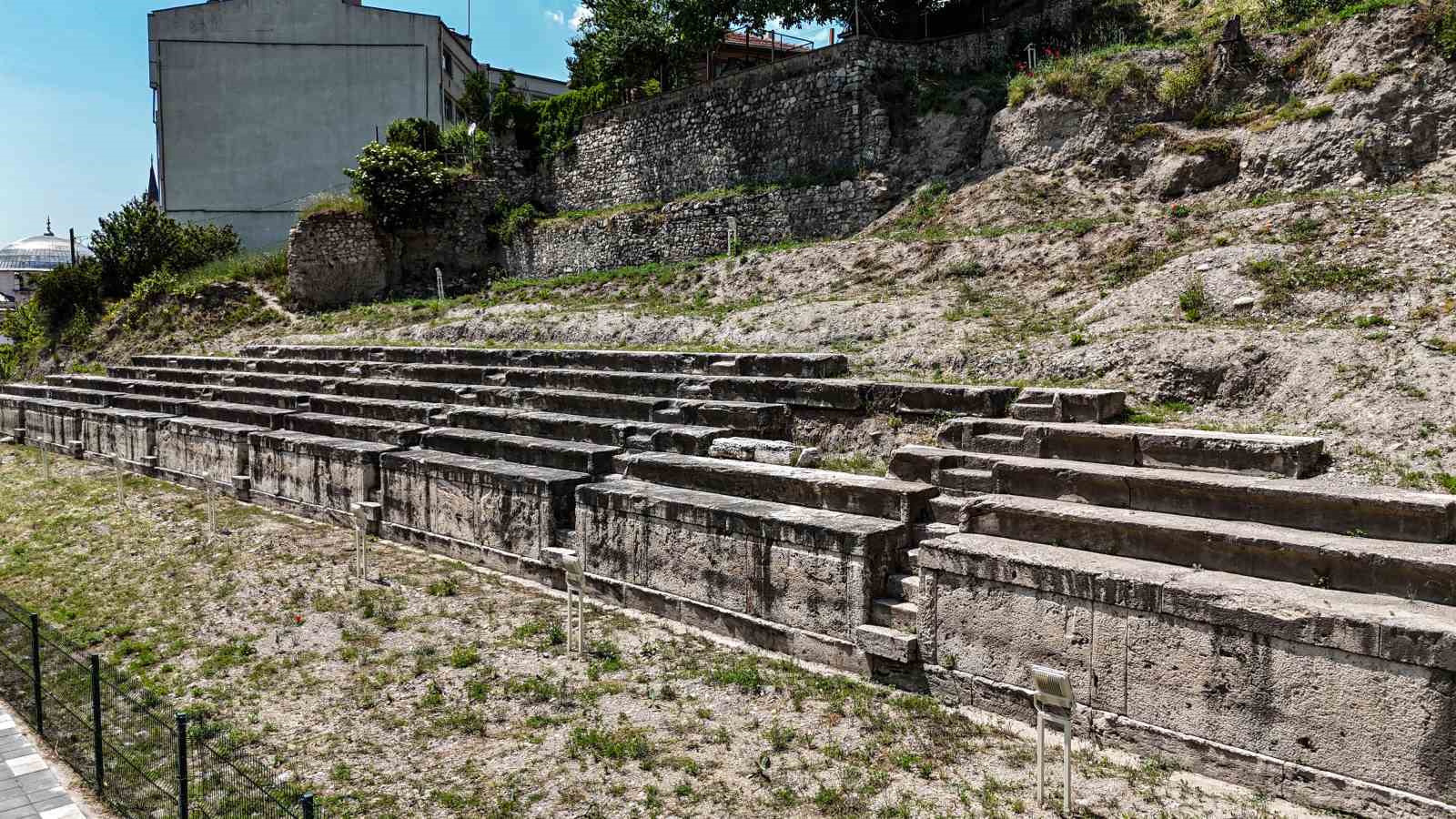 Bitinya’nın ilk stadionu turizme kazandırılıyor 