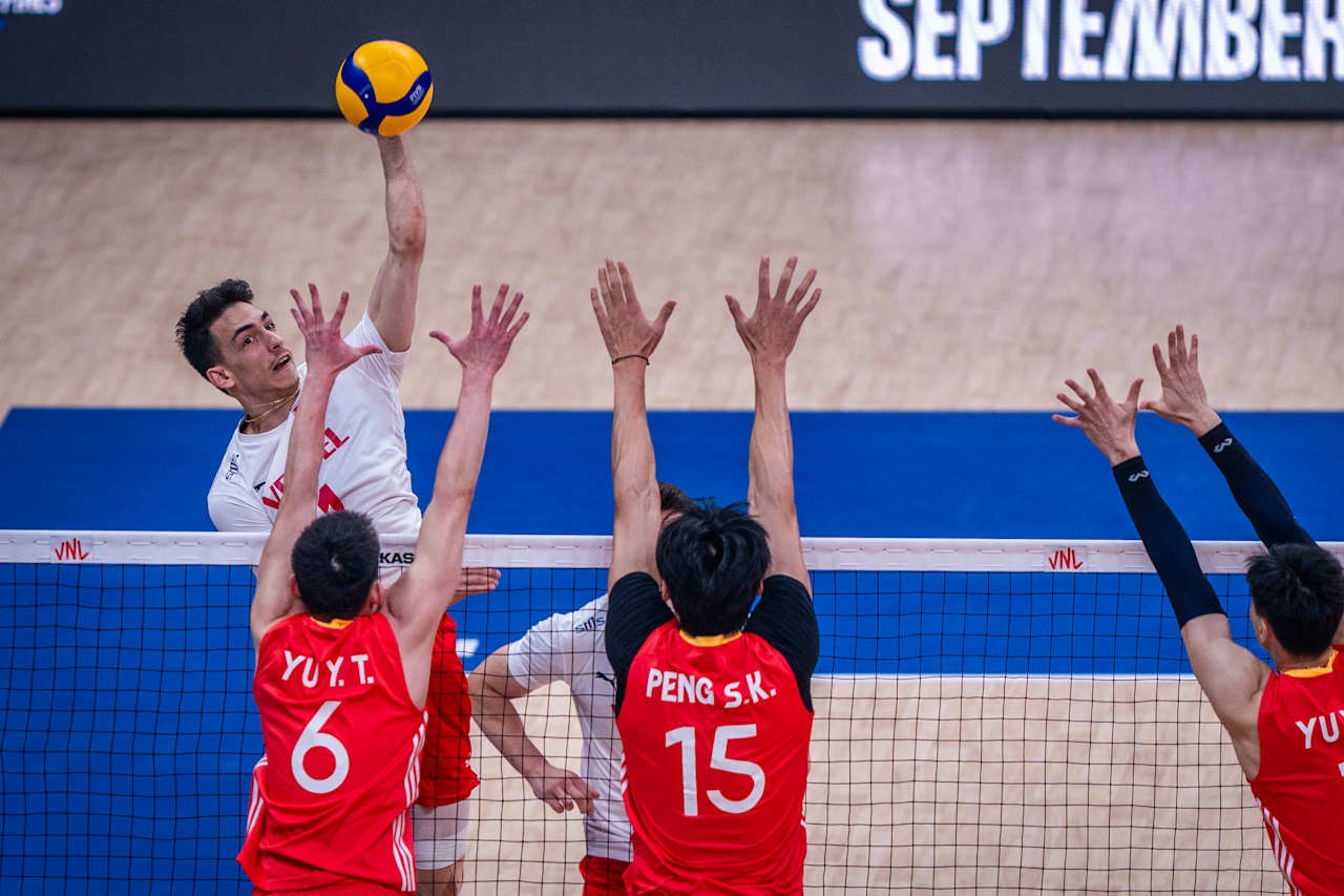 A Milli Erkek Voleybol Takımı, Milletler Ligi’ndeki ilk galibiyetini aldı 