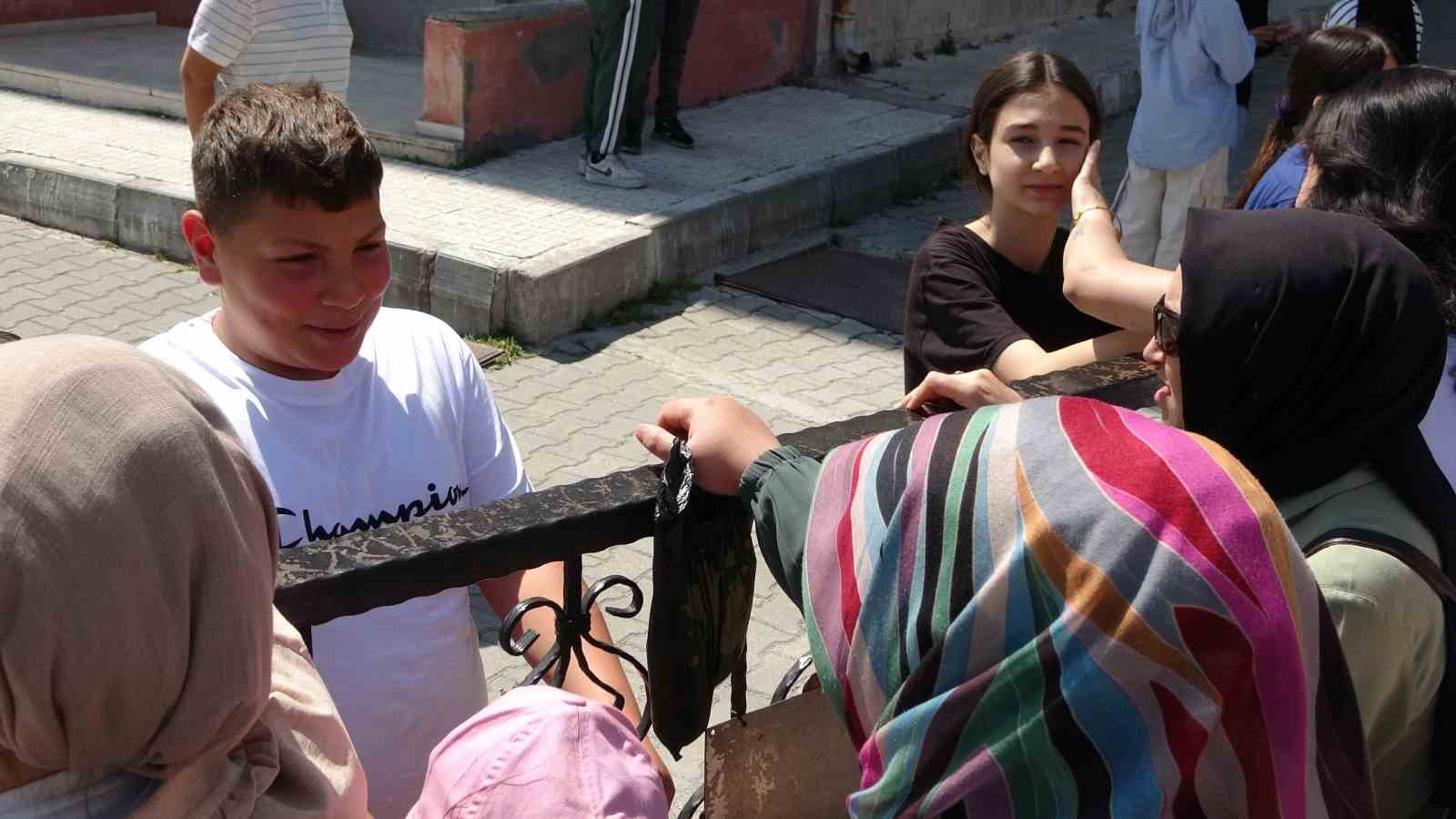 Kütahya’da 5 bin 380 öğrenci LGS heyecanı yaşadı 