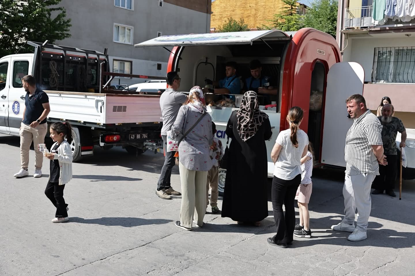 Kütahya Belediyesinden sınav sabahı sıcak çorba ikramı 