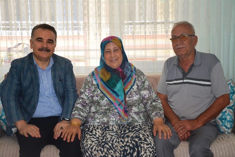 Kaymakam Odabaş’tan anlamlı Babalar Günü ziyareti 