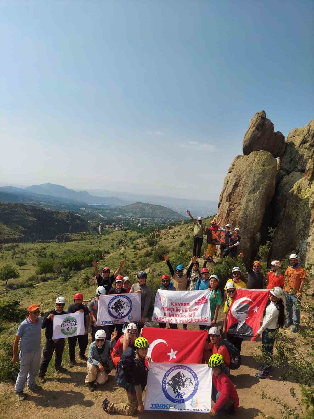 Tek İp Boyu Dağcılık Eğitimi Kayseri’de tamamlandı 