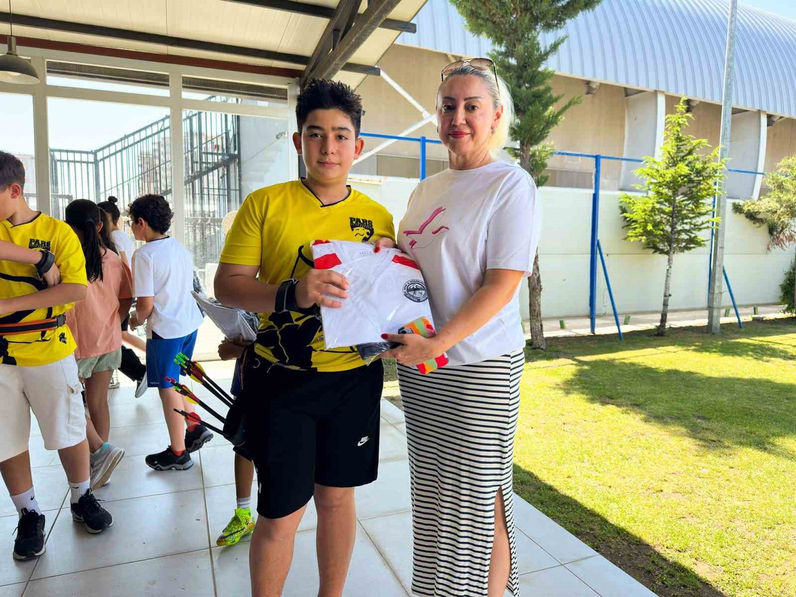 Okçuluk sporcularına malzeme dopingi 