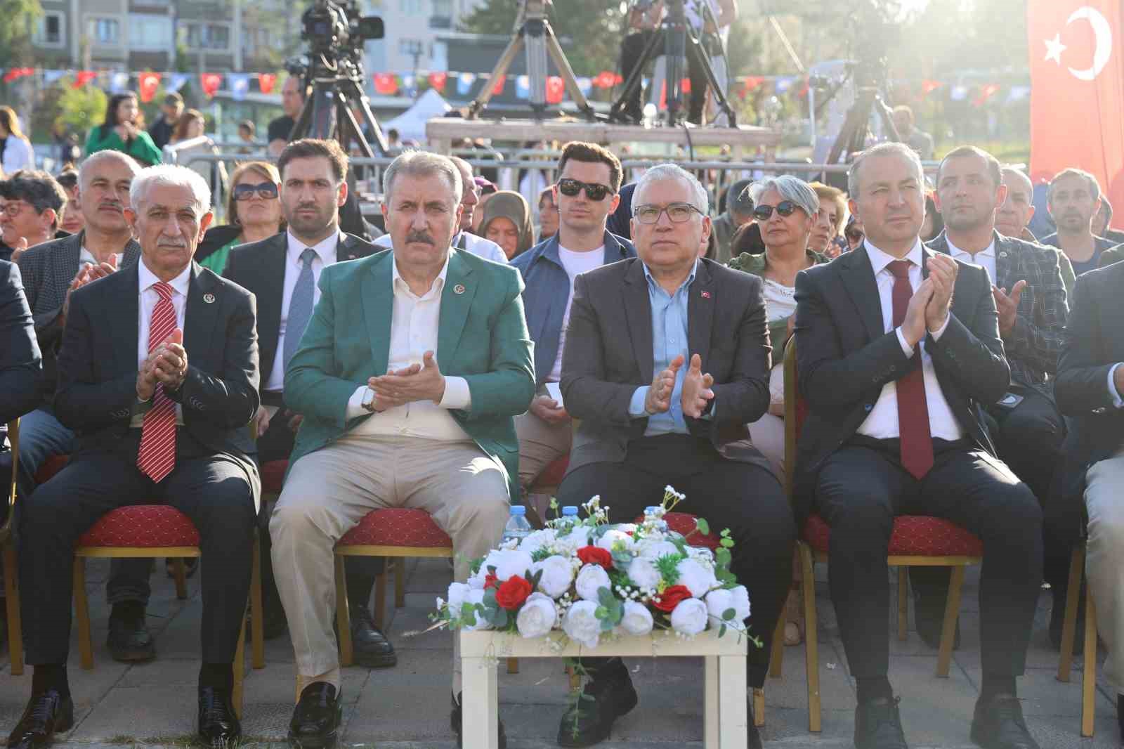 Aşık Veysel’in geride bıraktıkları, adına açılan müzede yaşatılacak 
