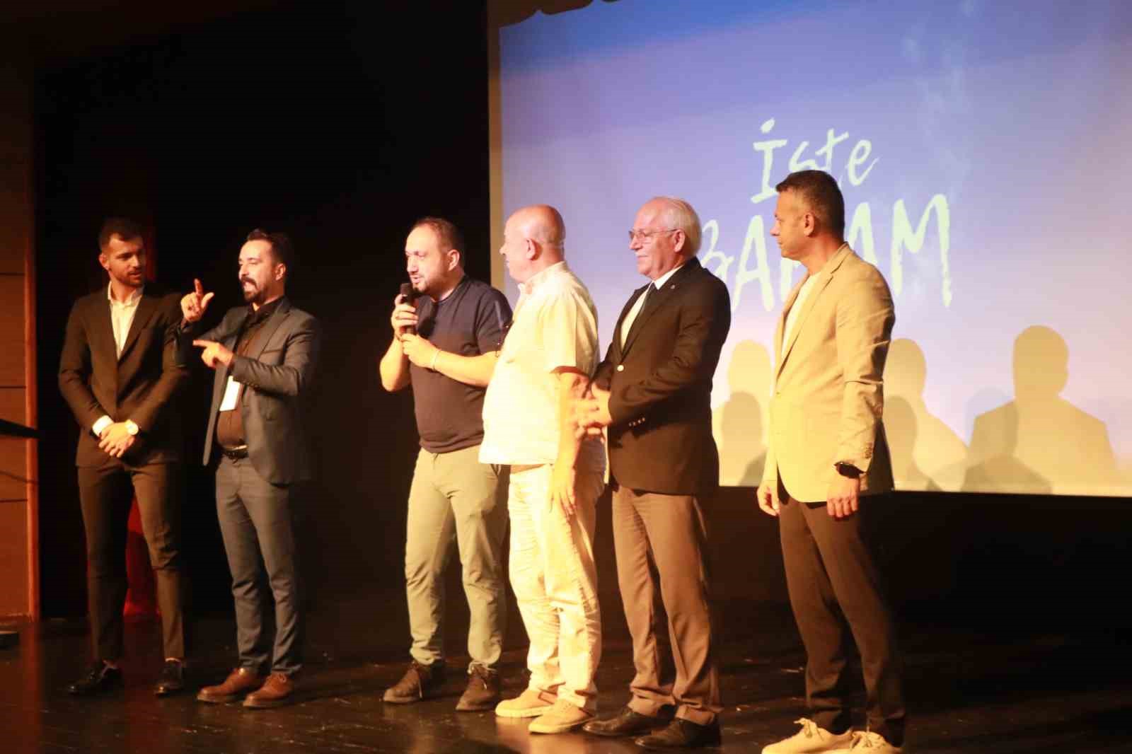 İşitme engellilerden Babalar Günü’ne özel film gösterimi 
