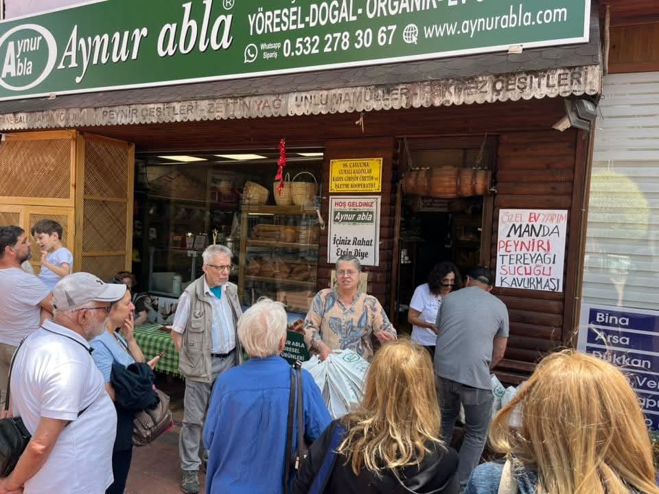 Turistik Karaelmas Ekspresi yolcuları Zonguldak’ın yöresel lezzetlerini tattı 