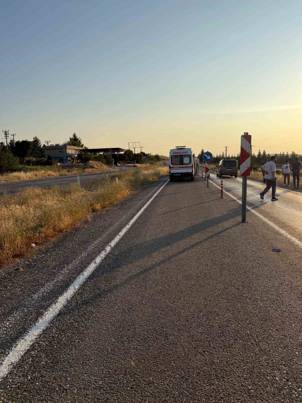 Siirt’te otomobil şarampole devrildi: 4 yaralı 