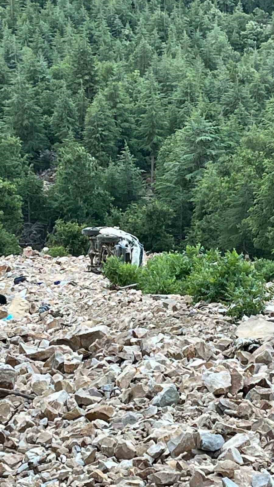 Gaziantep’te yayla yolunda feci kaza: 3 ölü, 1 yaralı