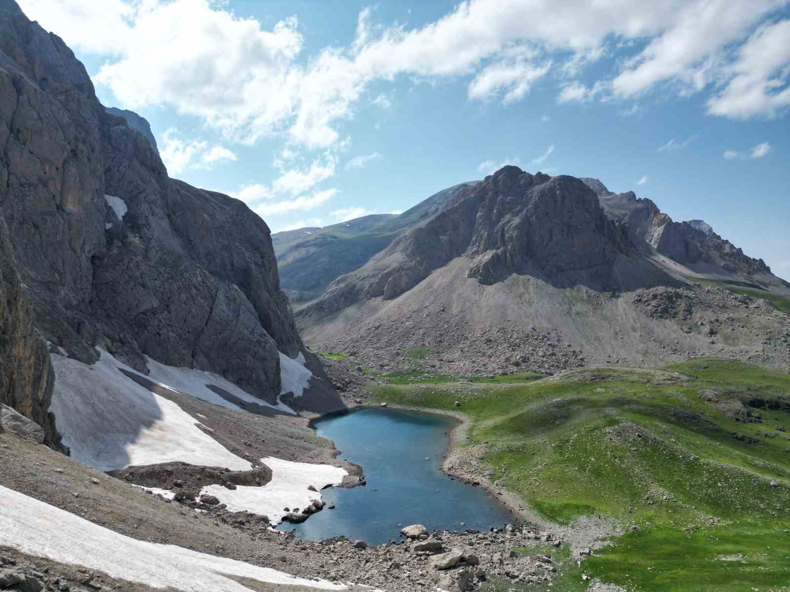 Tabiat güzelliğiyle mest eden Erzincan’da doğaseverlerin yeni gözdesi Sohmarik Yaylası 