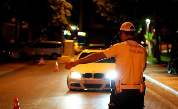 Isparta’da bir haftada binlerce kişi sorgulandı, yüzlerce sürücüye ceza kesildi 