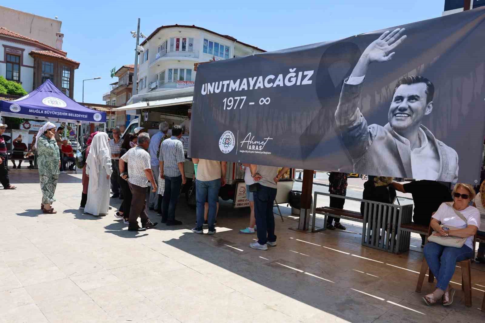 Muğla Büyükşehir Belediyesi’nden Ferdi Zeyrek anısına lokma hayrı 