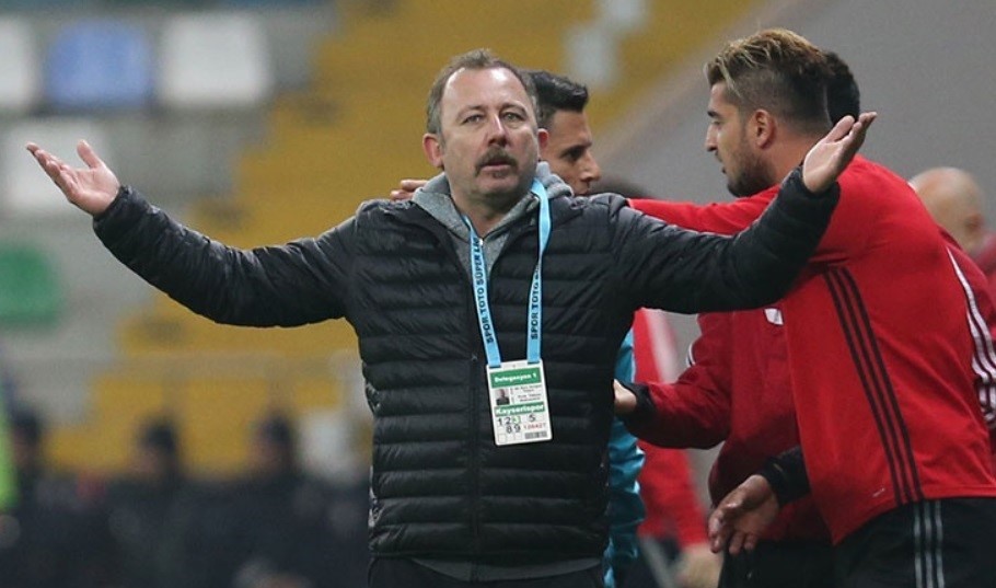 Kayserispor 10 sezonda 22 hoca ile çalıştı 