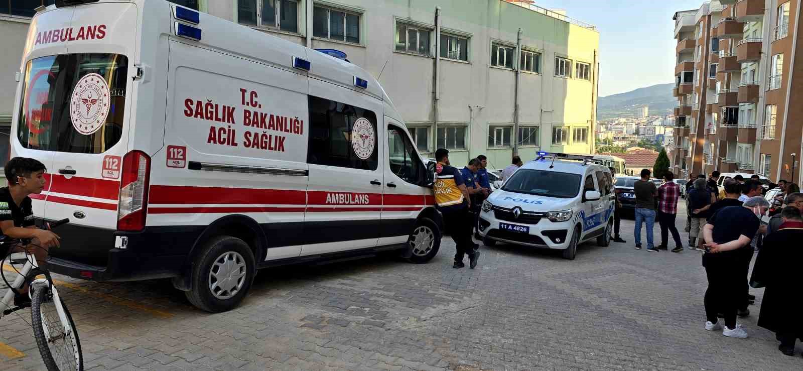Bilecik’te bir kadın evinde ölü bulundu, eşinden de haber alınamıyor
