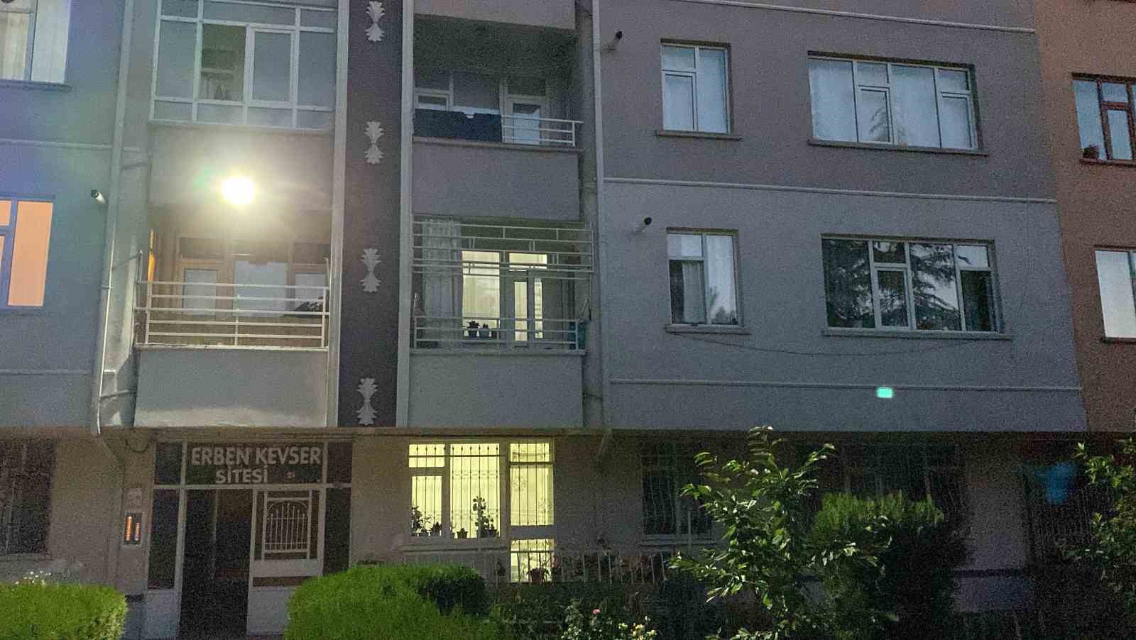 Konya’da balkondan düşen çocuk ağır yaralandı 
