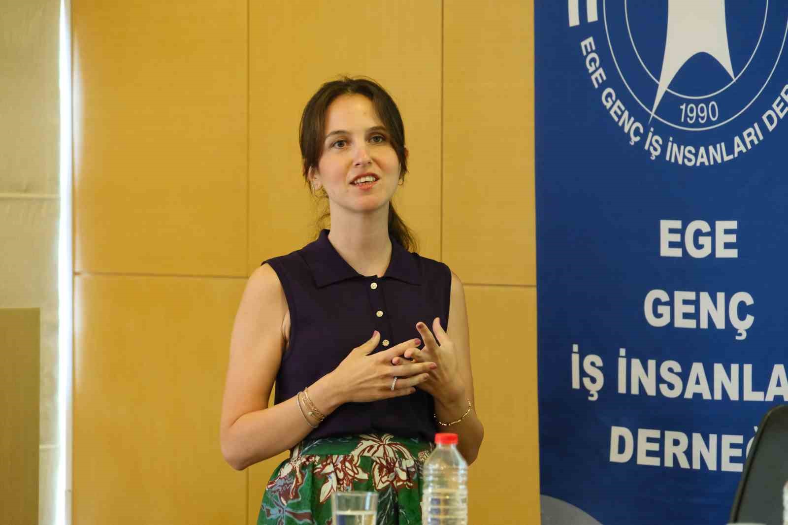 EGİAD üyelerine ’markalaşma’ semineri 
