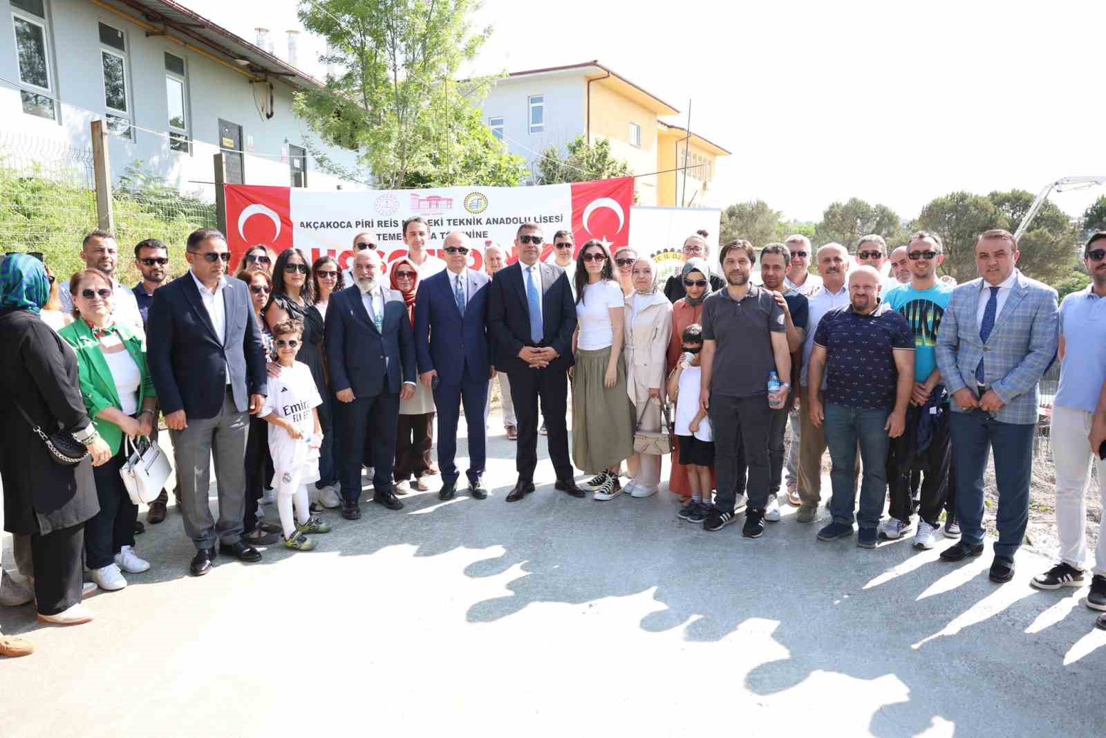 Akçakoca’ya 16 sınıflı lise kazandırılıyor 