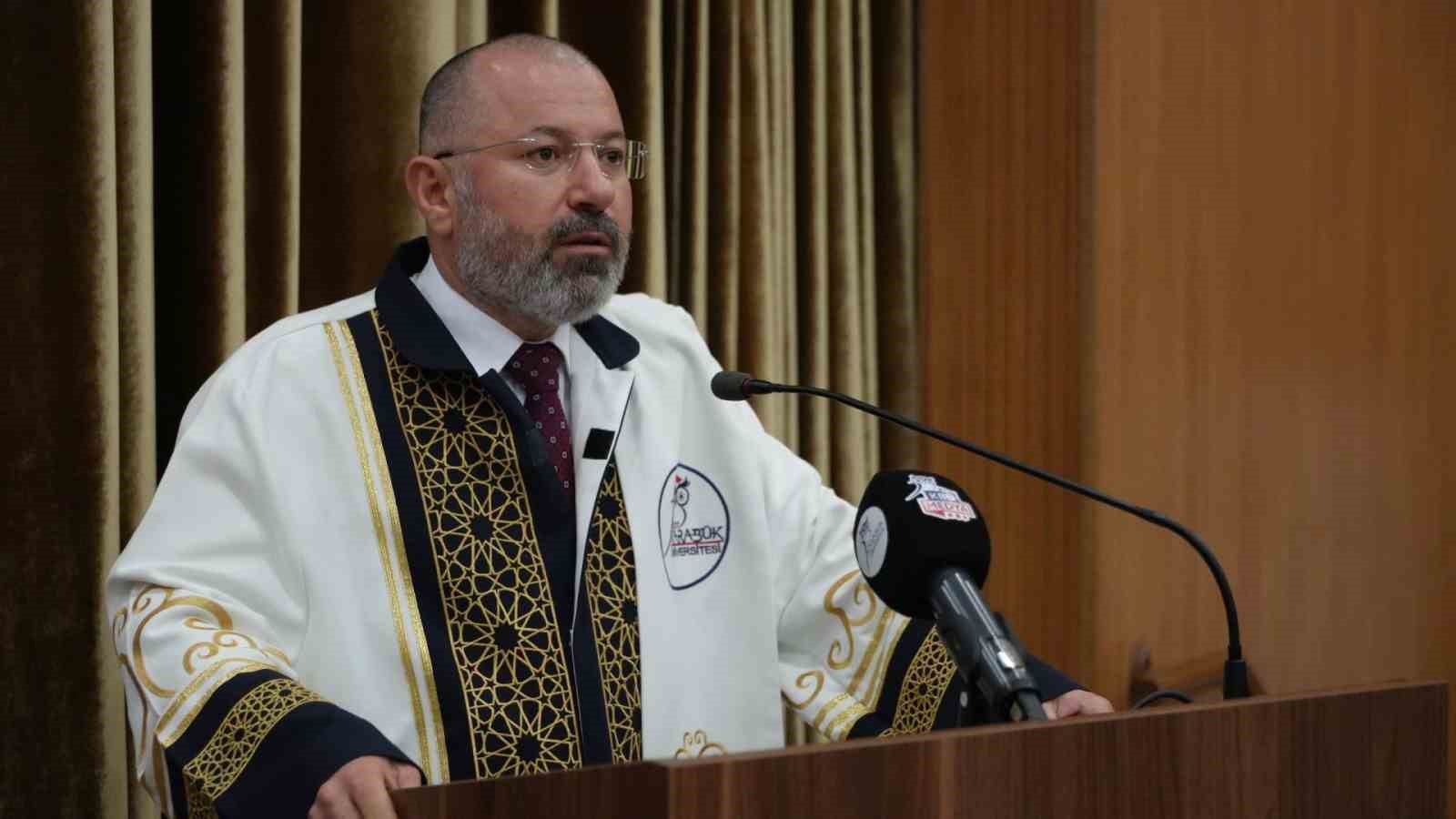 KBÜ Tıp Fakültesi Mezunları hekimliğe ilk adımını attı 
