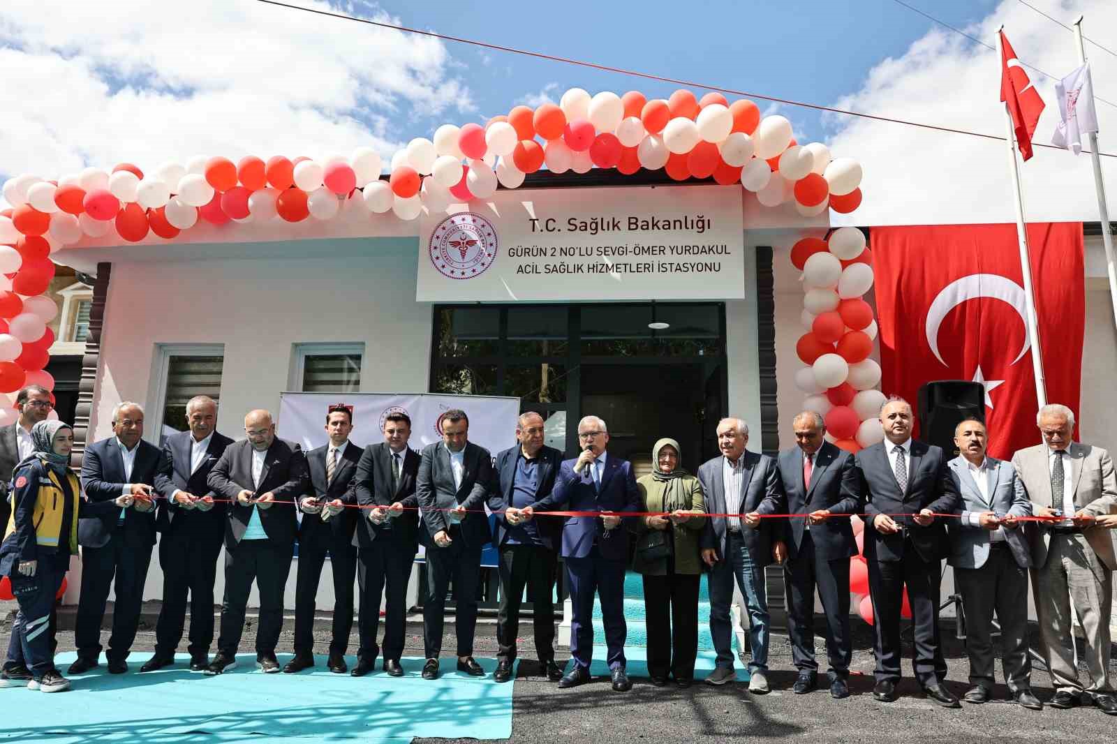 Sivaslı hayırseverden Gürün’e 112 Acil İstasyonu 