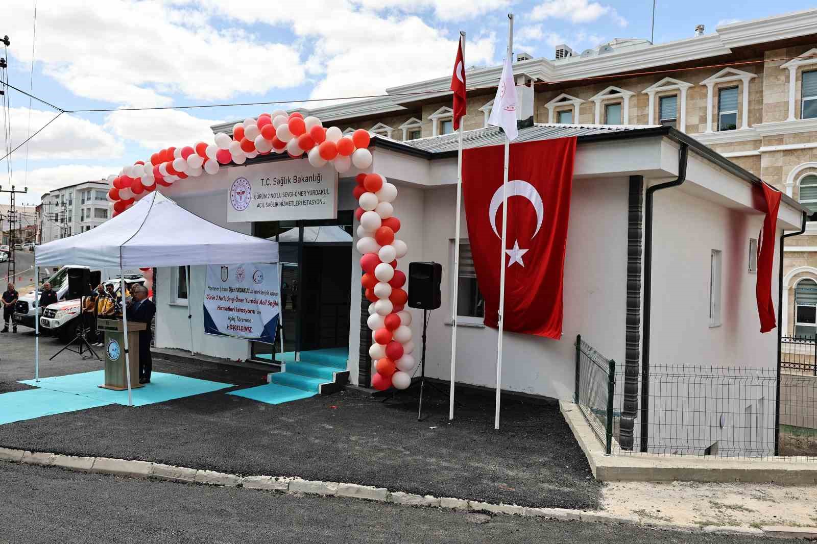 Sivaslı hayırseverden Gürün’e 112 Acil İstasyonu 