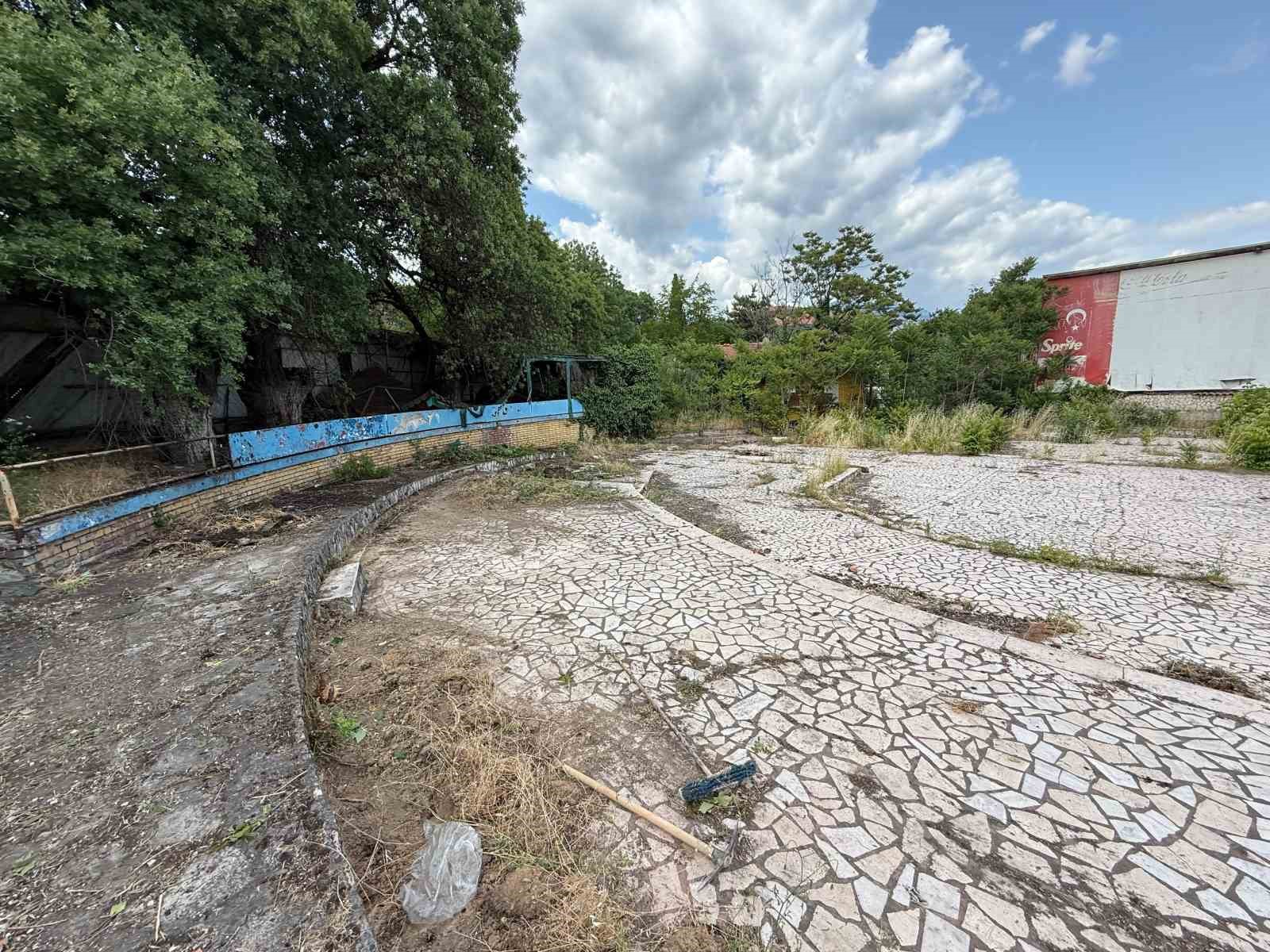 Yenişehir Açık Hava Sineması’nda restorasyon başladı 