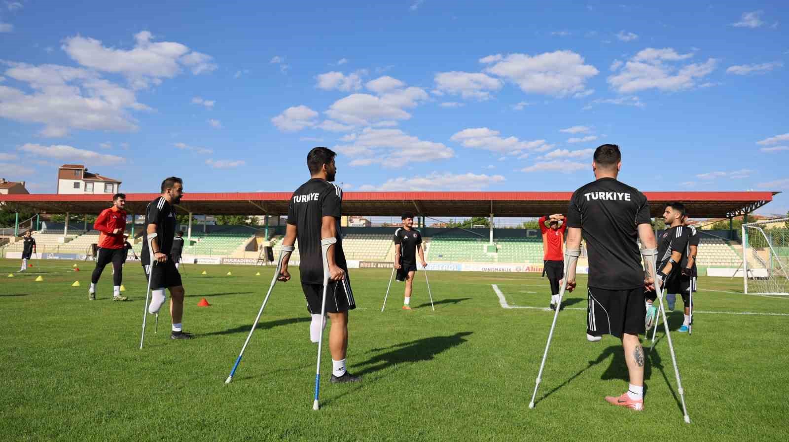 Ampute Milli Takımı Kırşehir’de kampa girdi 