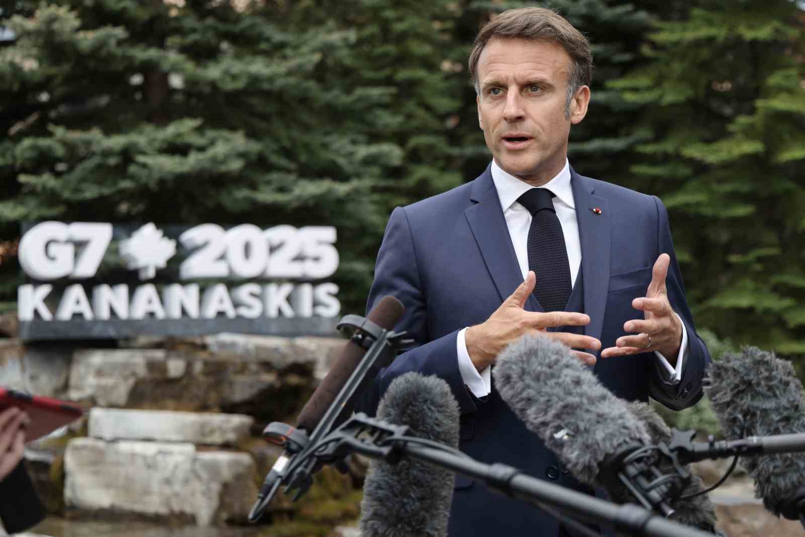 Macron: 