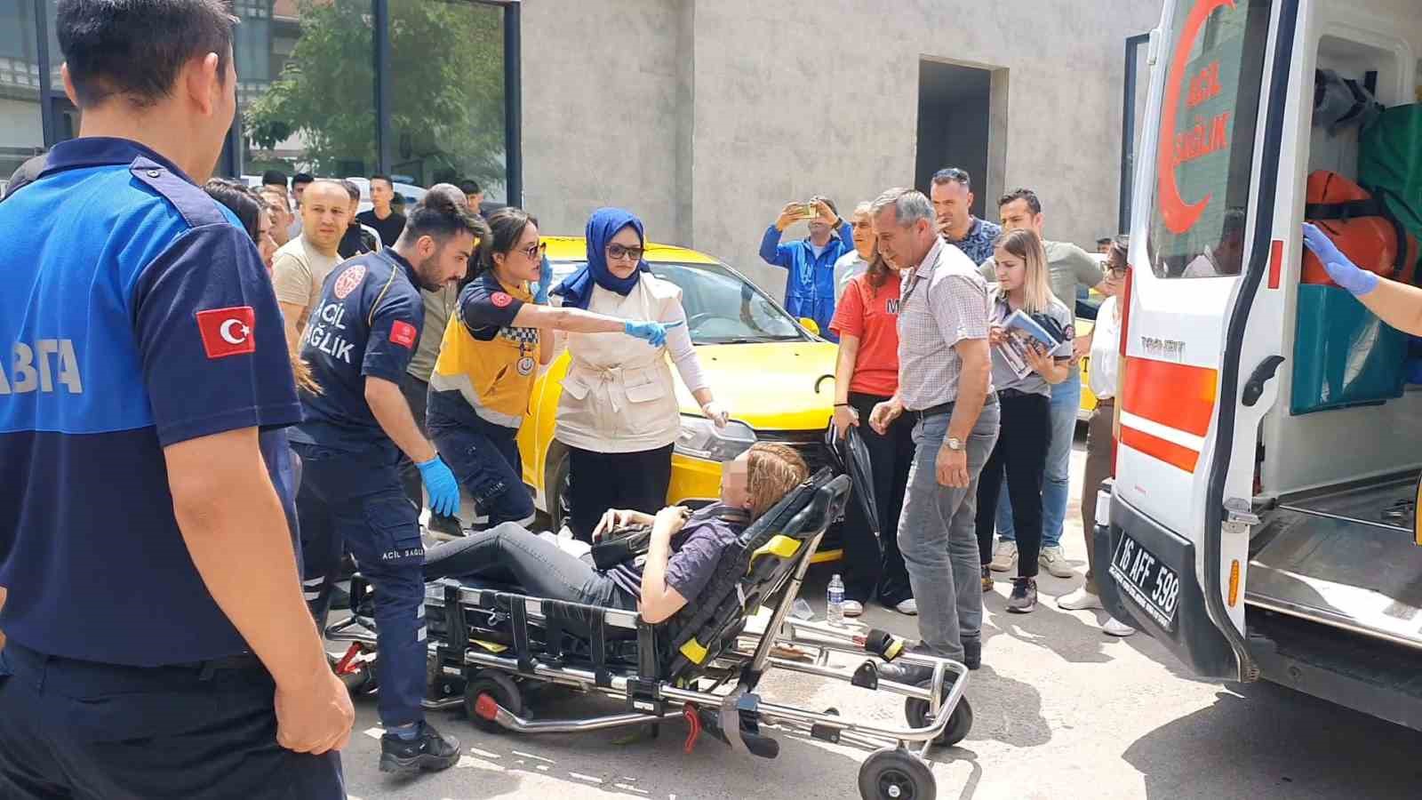 Eski nişanlısını sokak ortasında silahla vuran şüpheli teslim oldu 