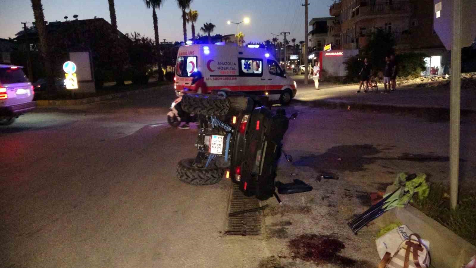 Antalya’da ATV takla attı: 1’i ağır 2 yaralı 