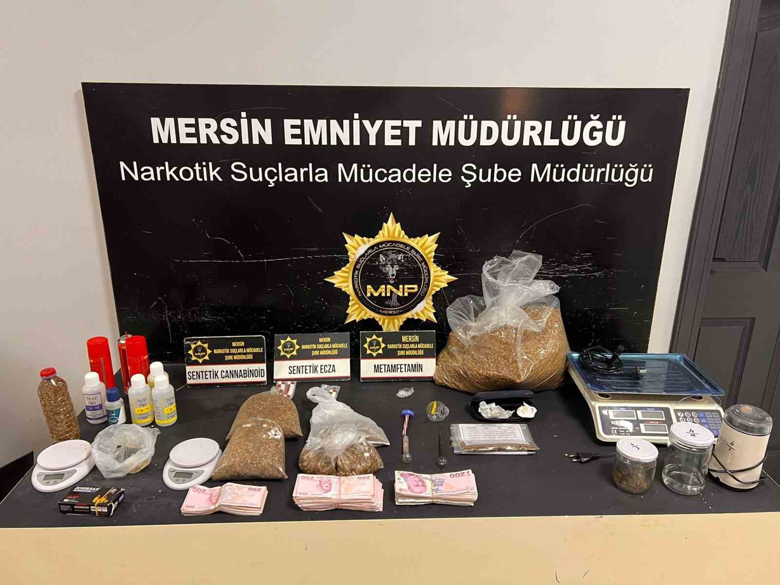 Balkondan uyuşturucu atan şüpheli dronla tespit edildi: 9 gözaltı 