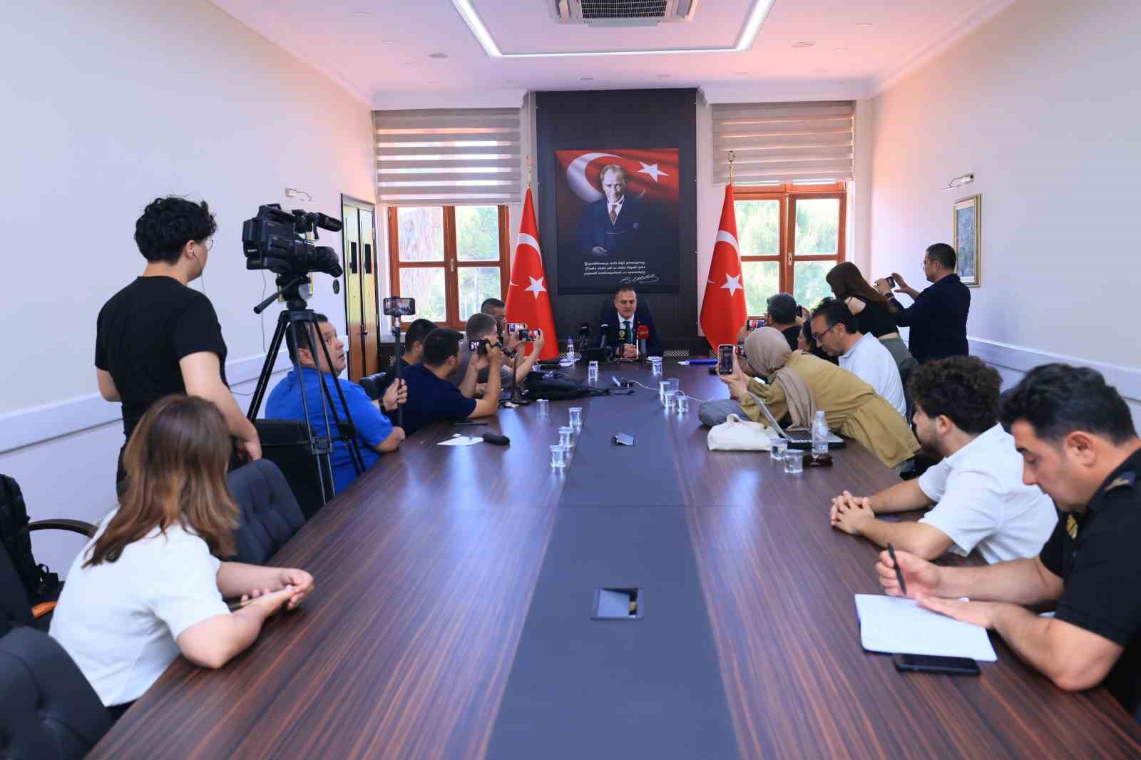 Muğla Valisi Akbıyık: 