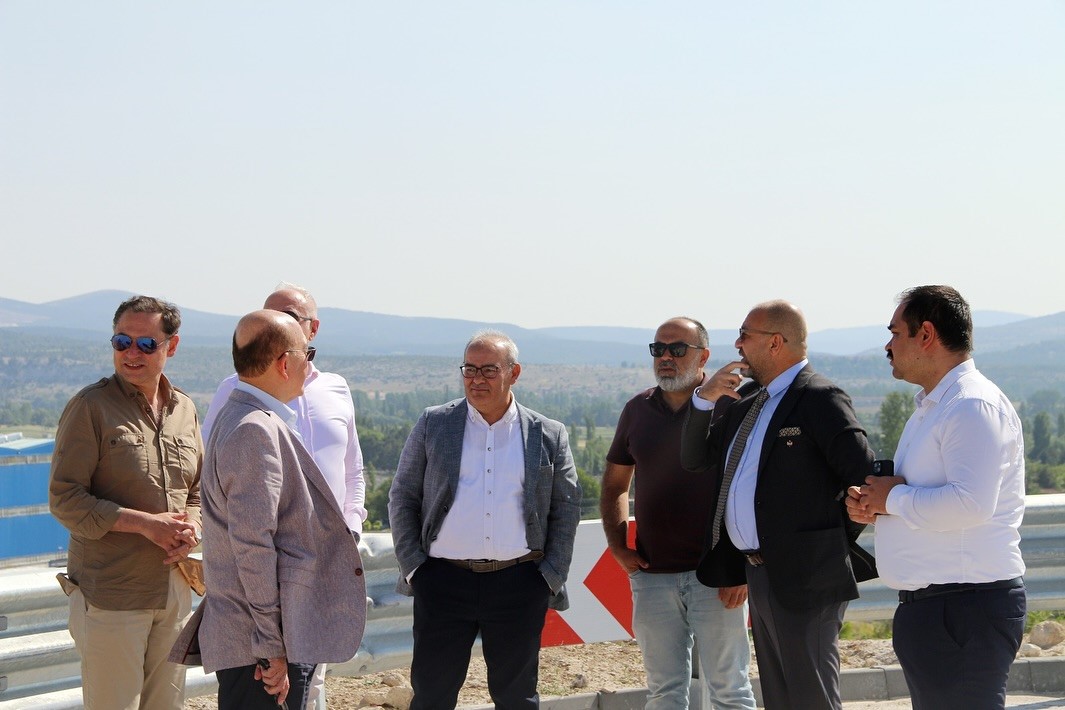 Kütahya OSB Yönetimi, altyapı ve üstyapı projelerini yerinde inceledi 