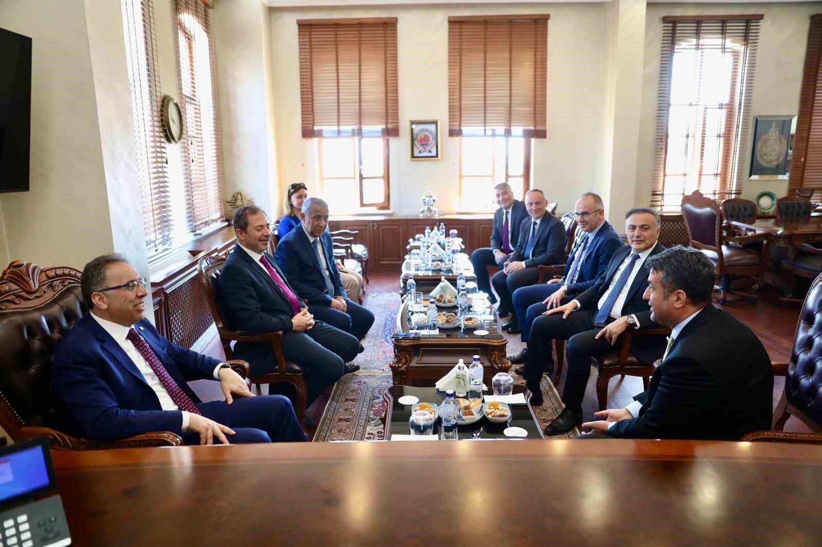 Kahverengi kokarcaya karşı 173 mahallede seferberlik 