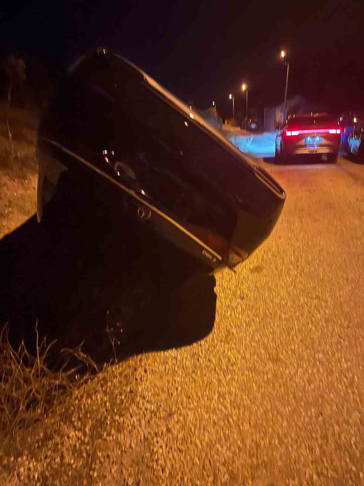 Bodrum’da kaza yaptı, plakayı söküp kaçtı 