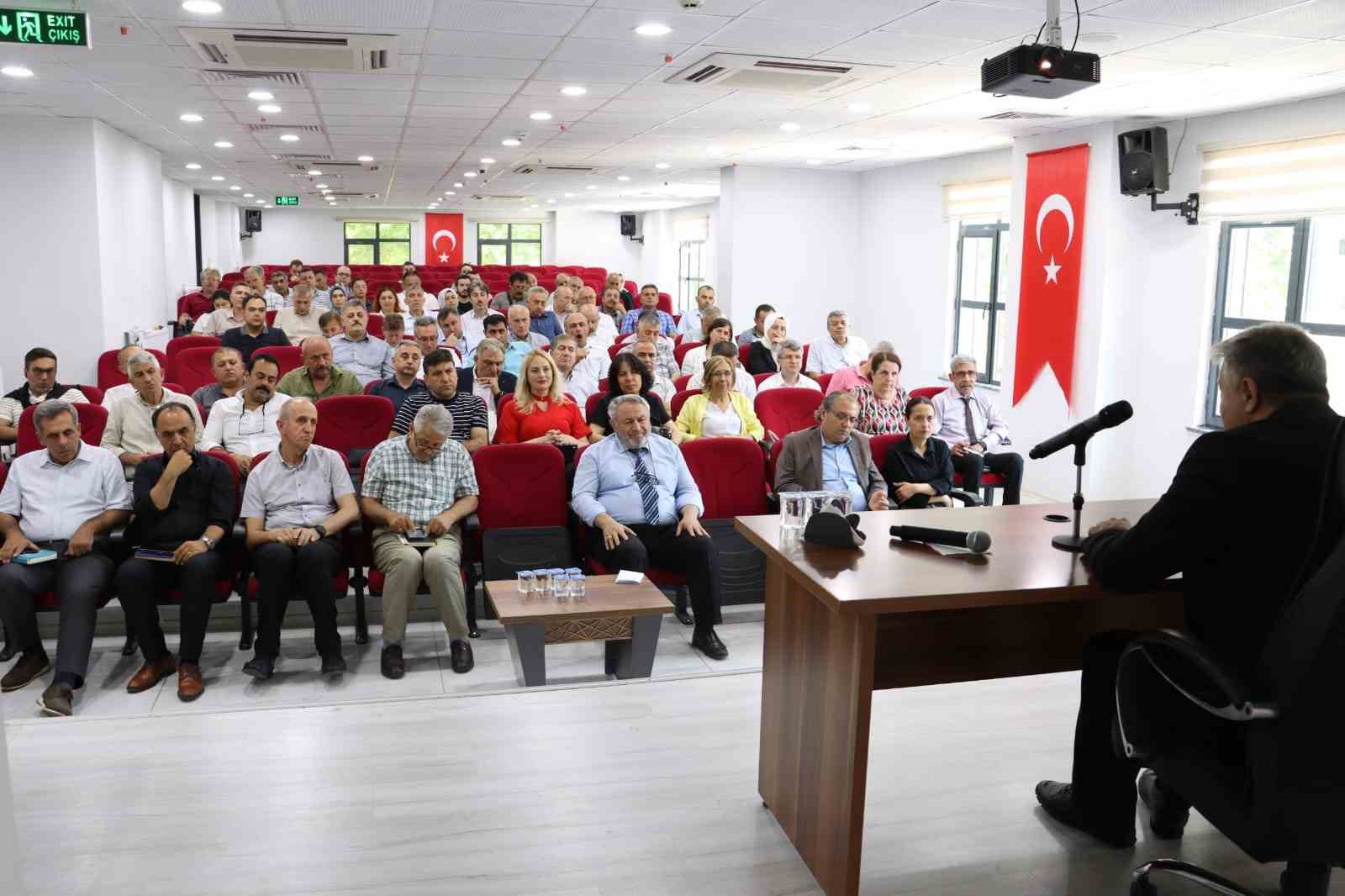 Yıl sonu değerlendirme toplantıları yapıldı 