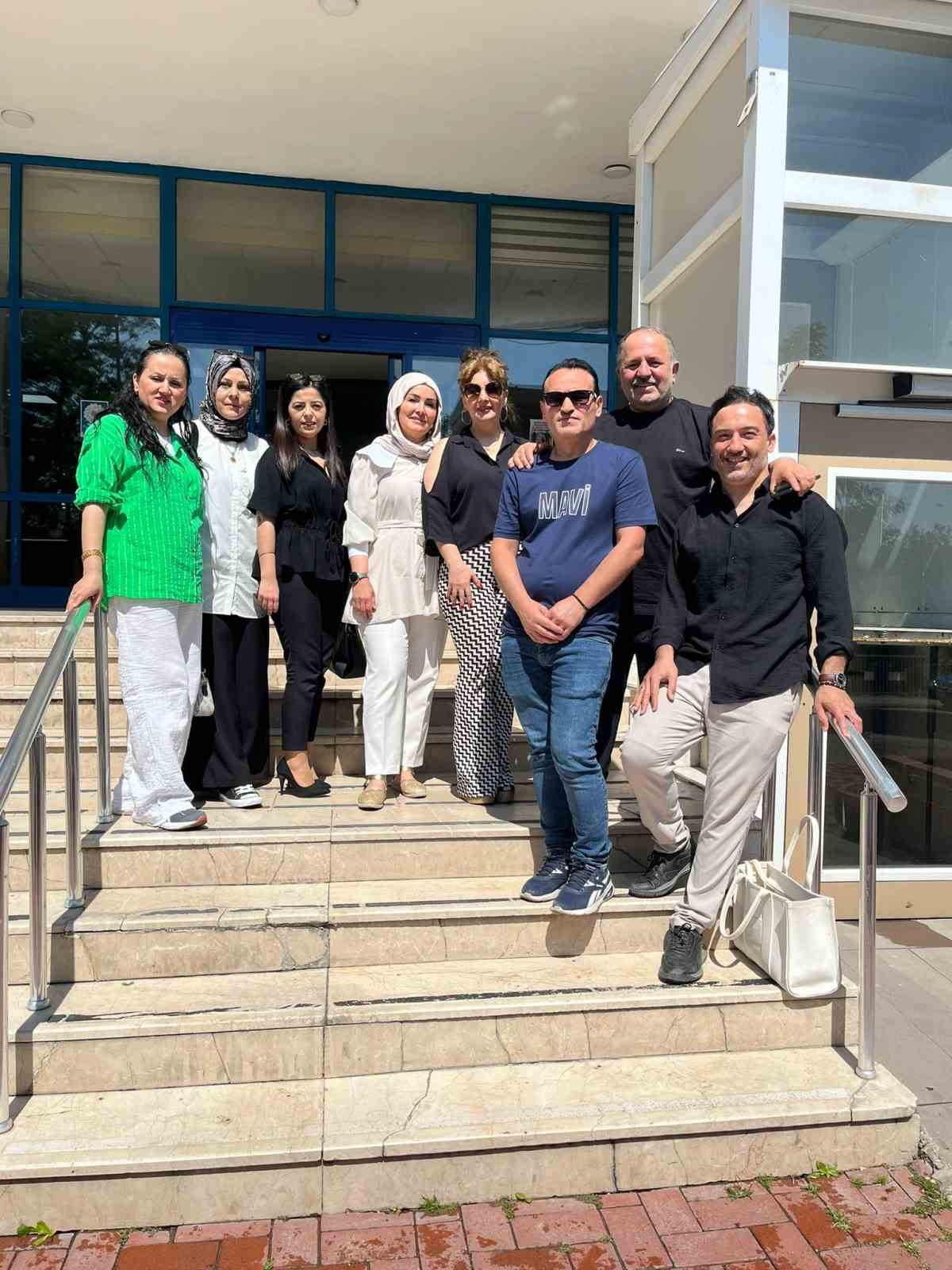 Berberler Odasından Huzuervinde kalan yaşlılara ücretsiz kişisel bakım 