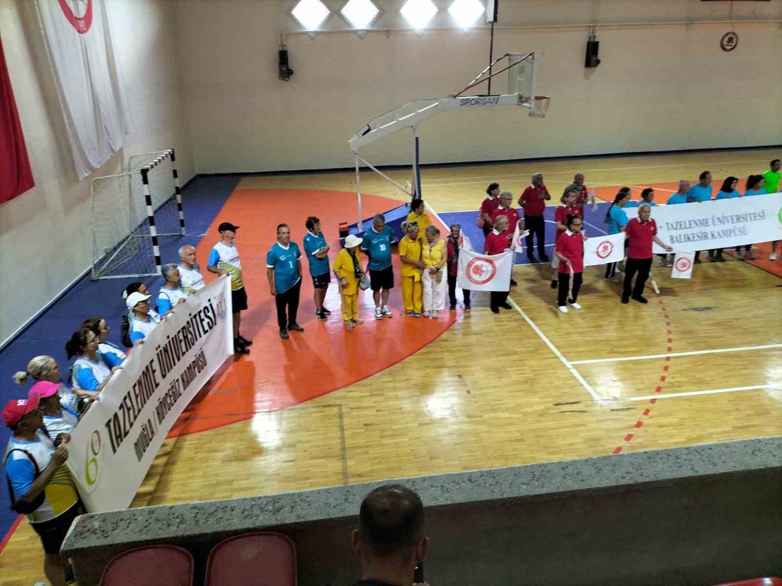 Köyceğiz Tazelenme Üniversitesi’nin olimpiyat heyecanı başladı 