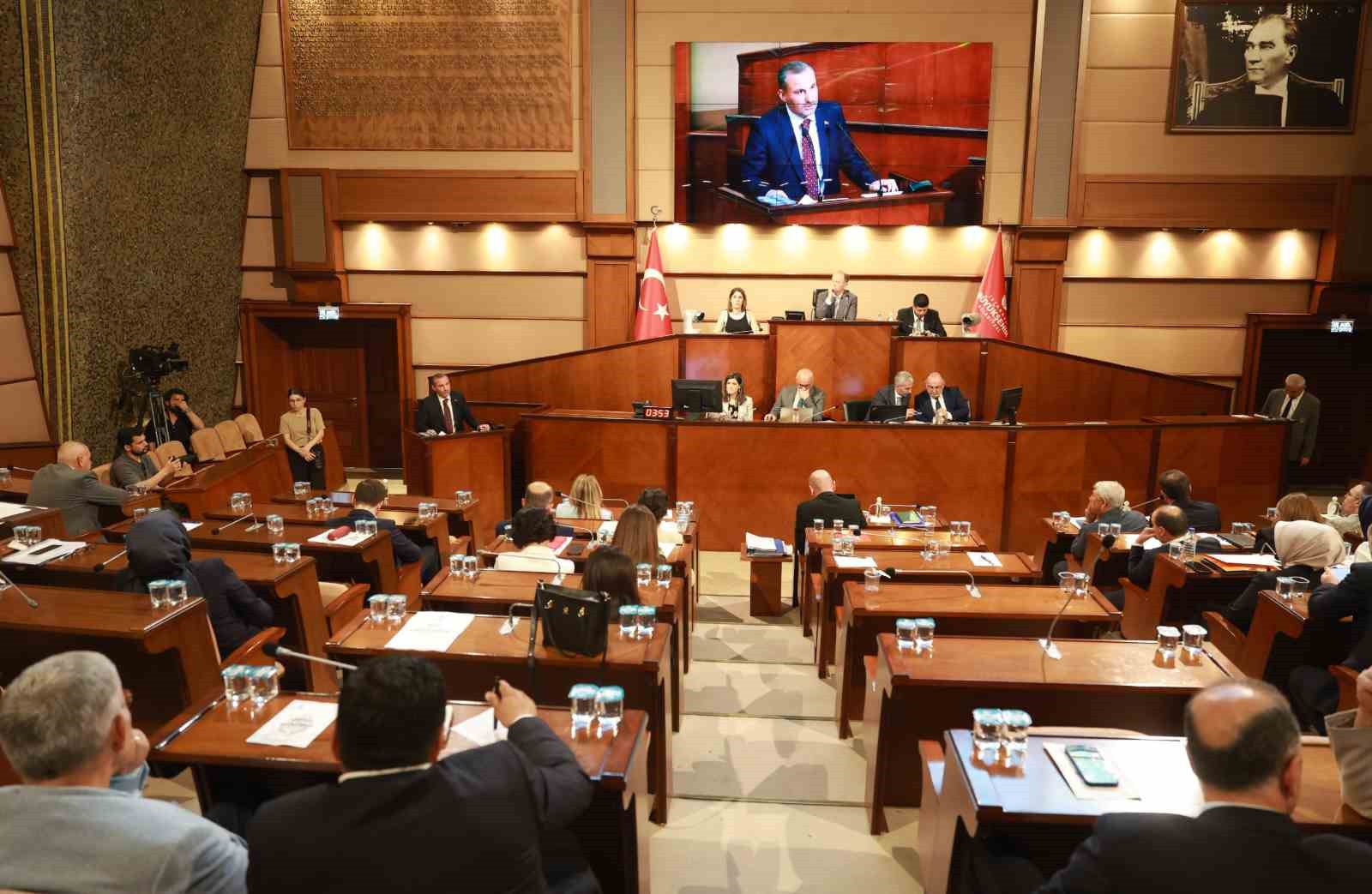 Sultanbeyli Belediye Başkanı Ali Tombaş, İBB Meclisi’nde konuştu 