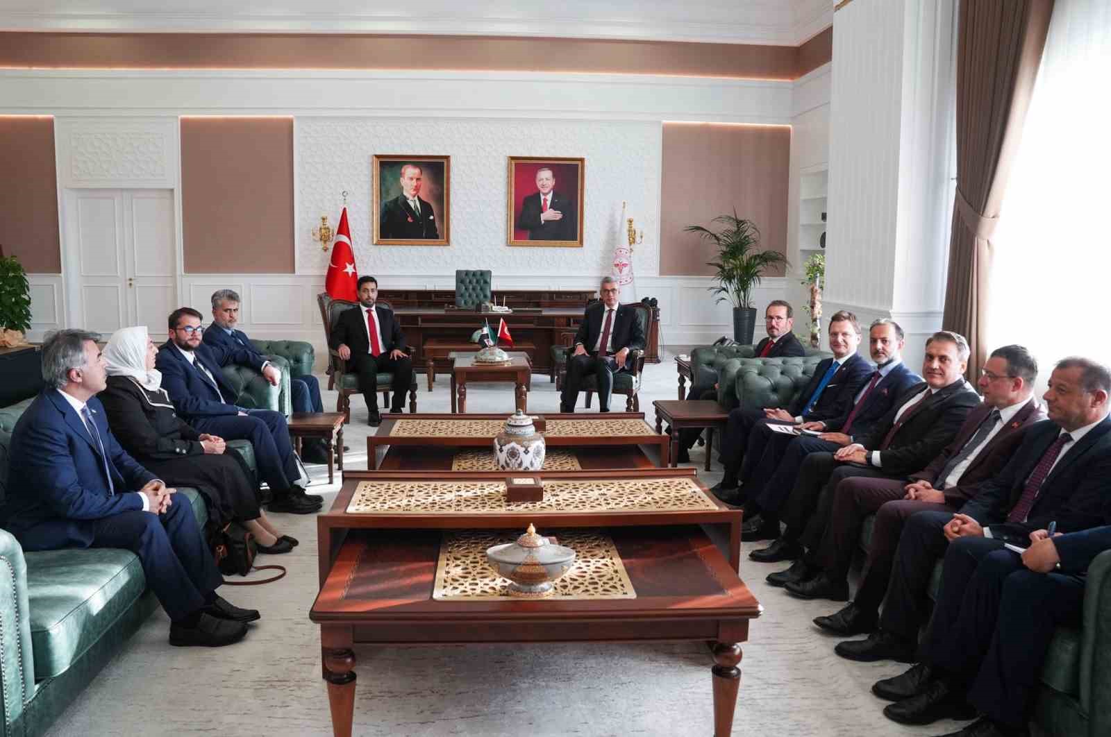 Sağlık Bakanı Memişoğlu, Suriye Sağlık Bakanı Nizal el-Ali ile bir araya geldi 