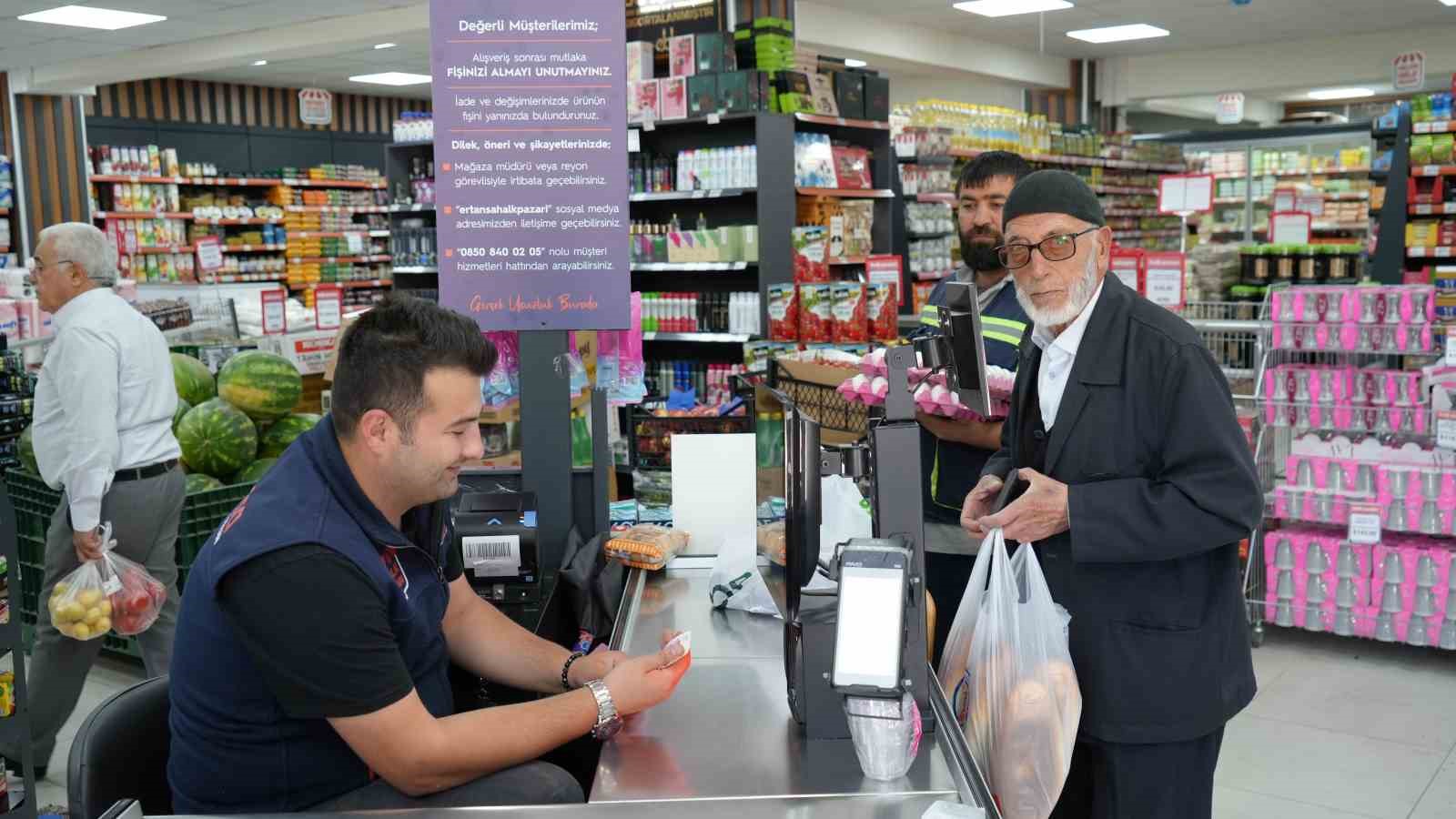 Erzurum’da belediyeden örnek olacak halk pazarı 