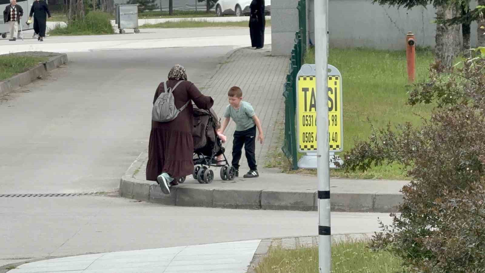 Çocuklarda güneş çarpmasına dikkat 