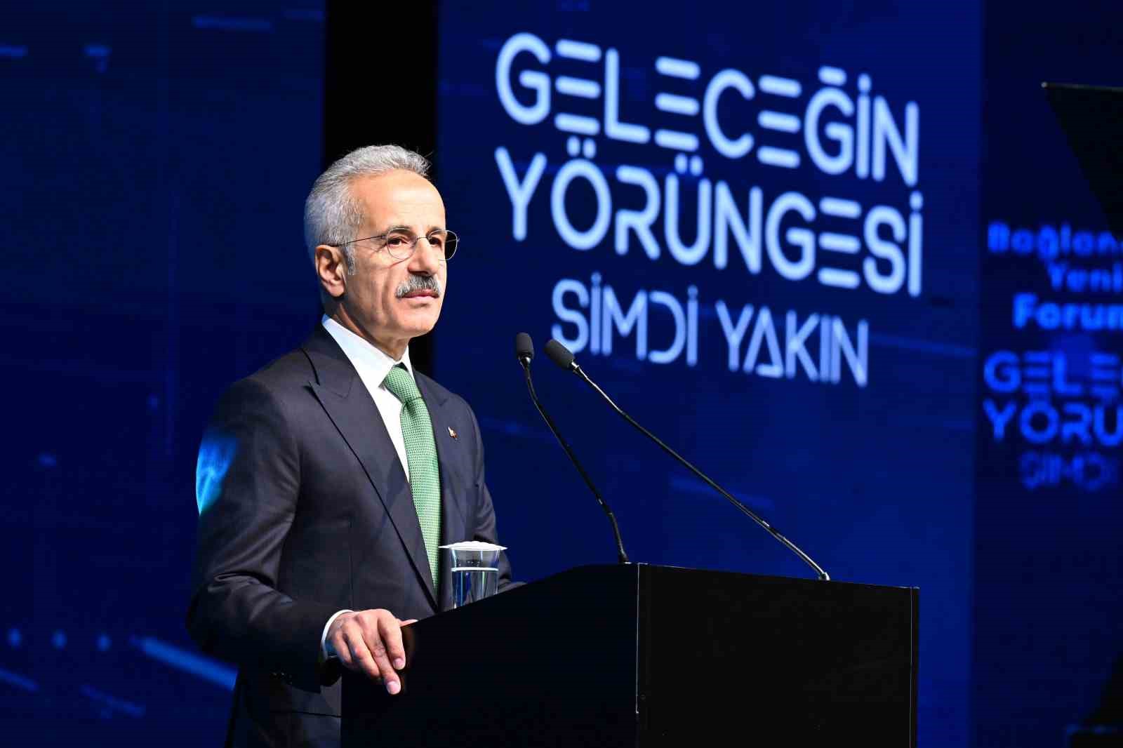 İmzalar TÜRKSAT 7A için atıldı 