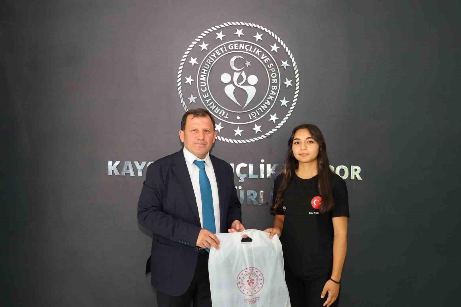 Bilek Güreşi branşında Kayseri’ye 45 madalya 
