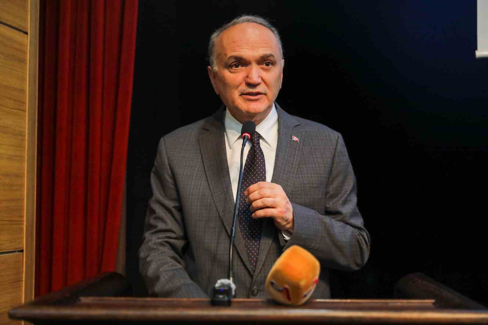 Başkan Özlü 