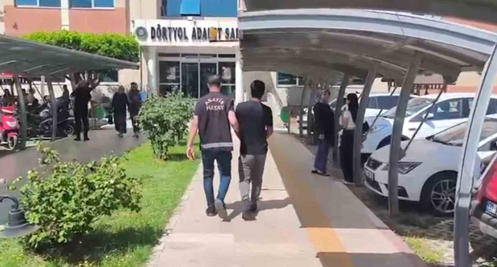 Dörtyol’da hapis cezasıyla aranan 4 kişi yakalandı 
