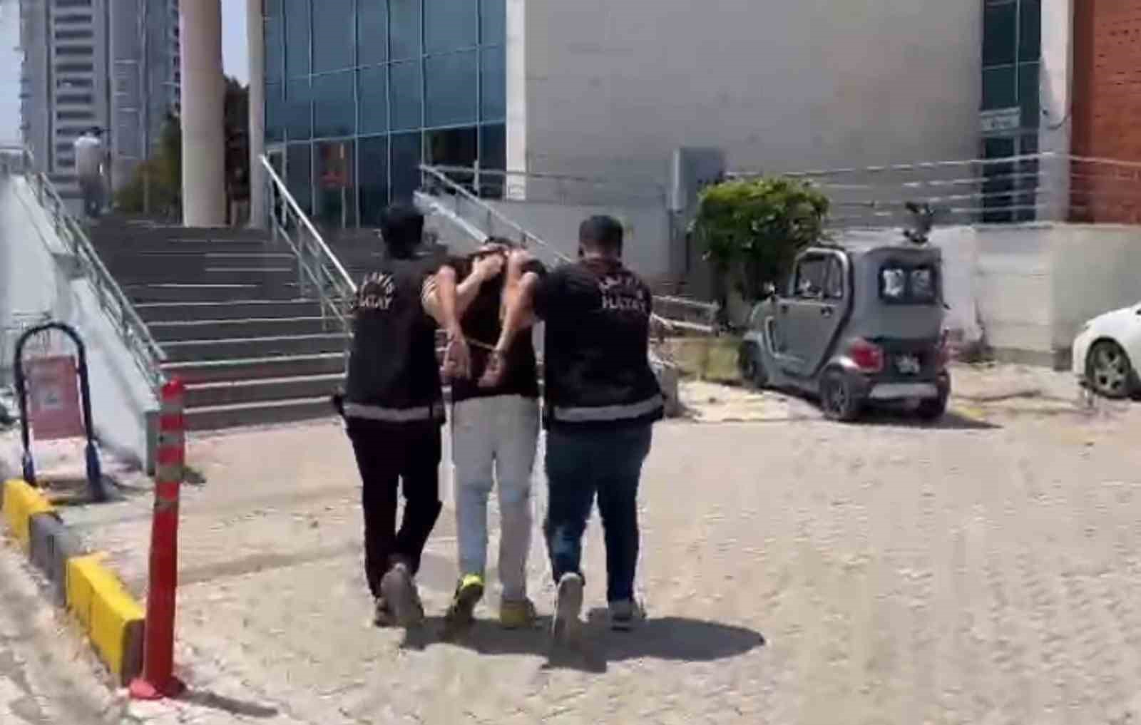 İskenderun’da asayiş operasyonu; 5 gözaltı 