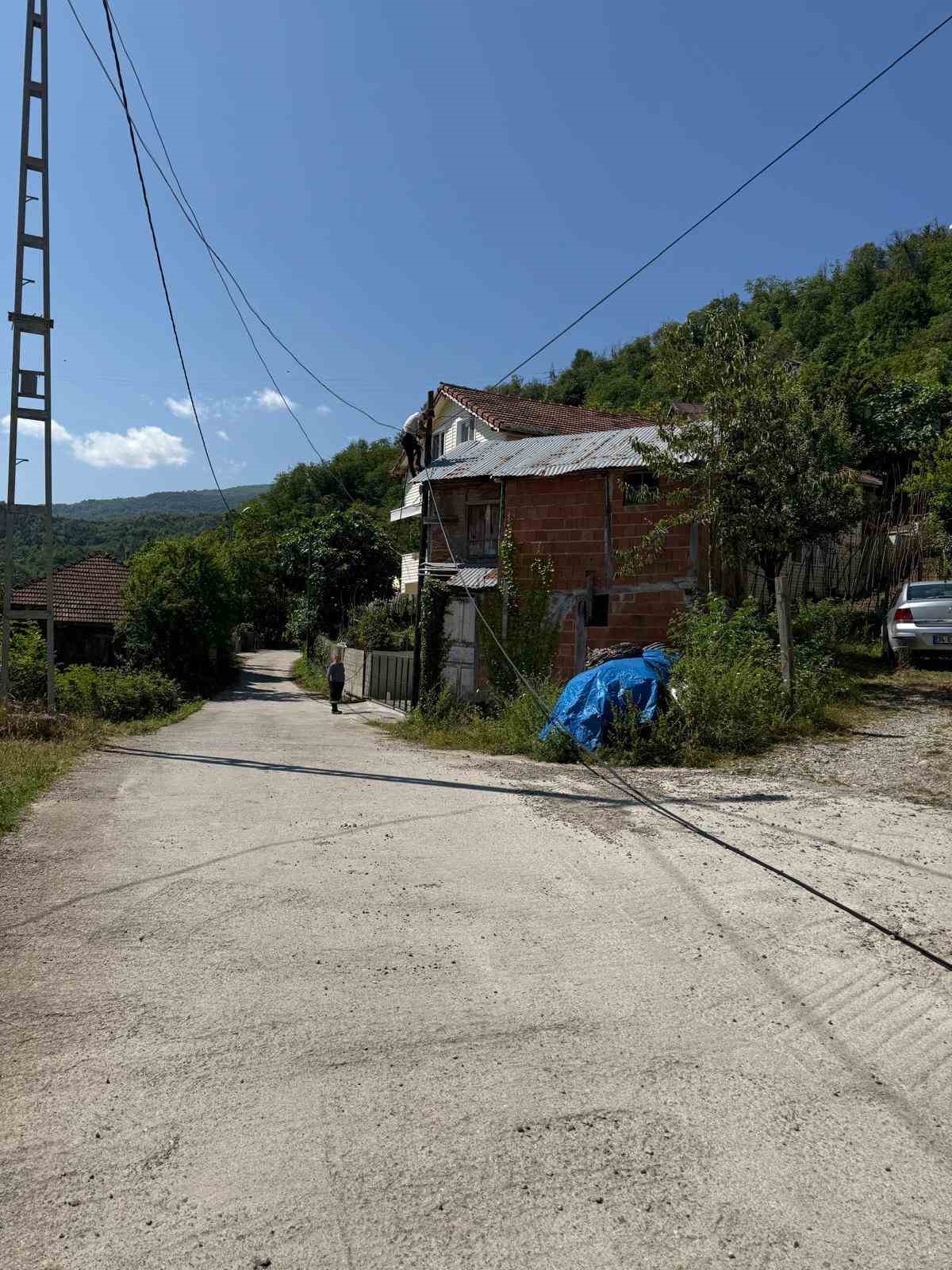 Fiber internetin ilk durağı Türkeli Işıklı köyü oldu 