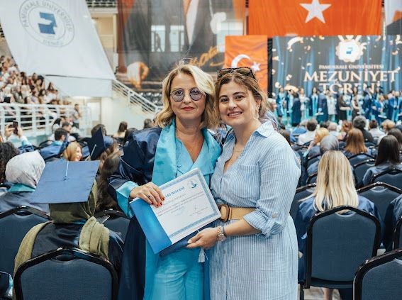Yarım kalan üniversite hayalini 51 yaşında 2.’likle tamamladı 