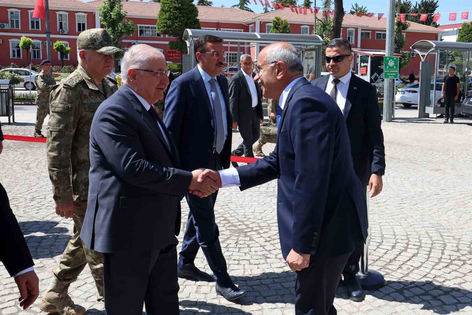 Bakan Güler Malatya’da 