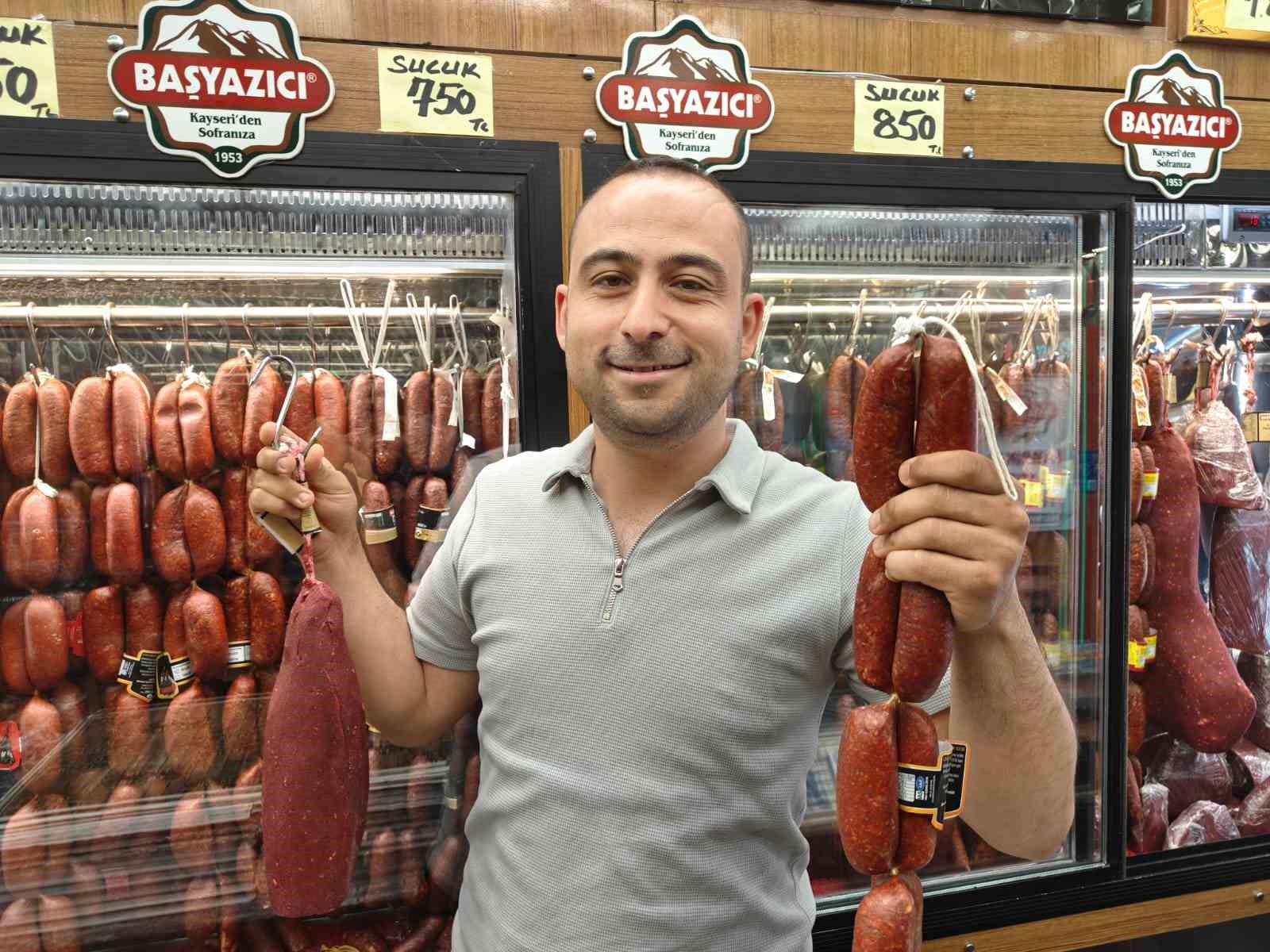 Pastırmacılar gurbetçi sezonunu açtı
