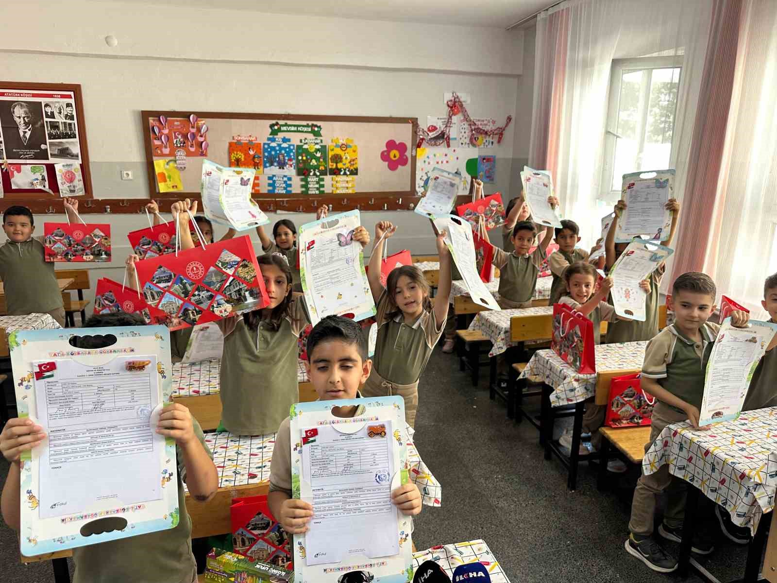 Malatya’da 150 bin 393 öğrenci tatile girdi